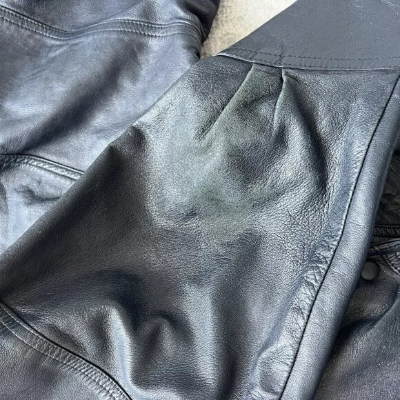 Vintage 1980s Padded Shoulder Black Leather Jacket, Danier - Picture 10 of 15